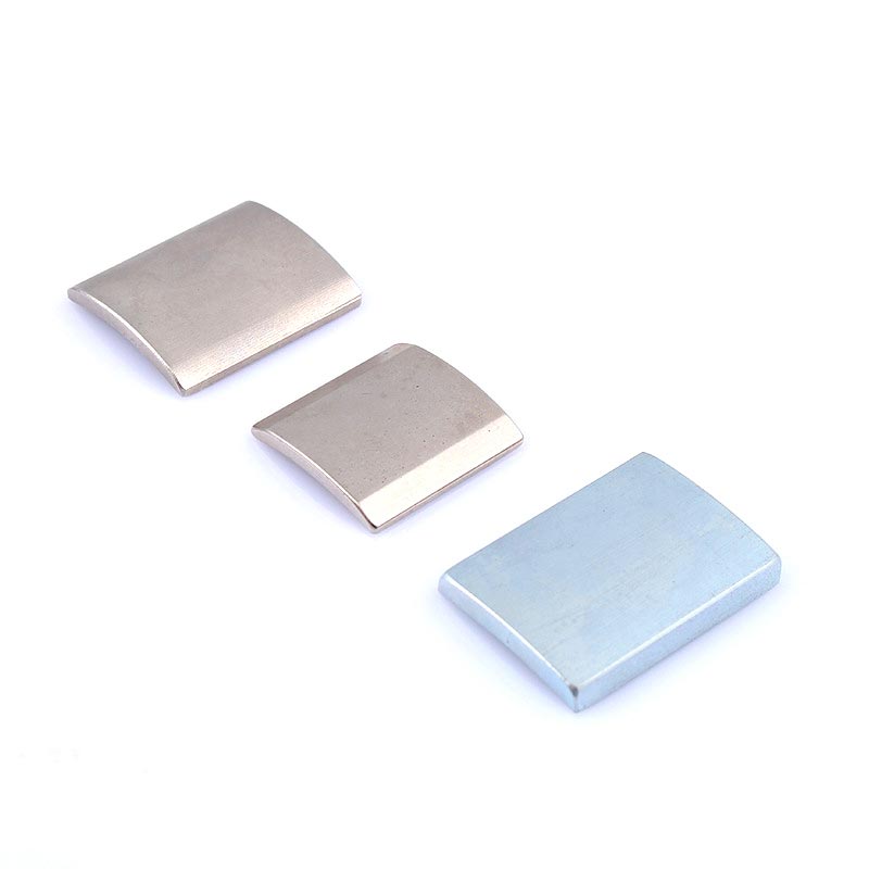 Co to jest magnes neodymowy i dlaczego jest najsilniejszym magnesem trwałym