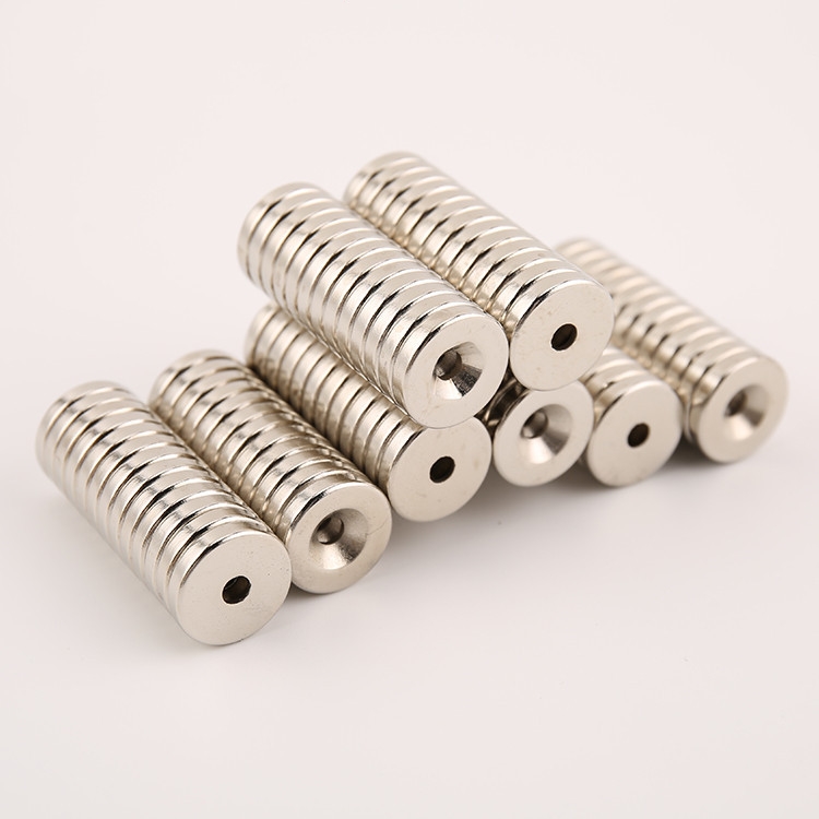 przemysłowe magnesy wytrzymałościowe